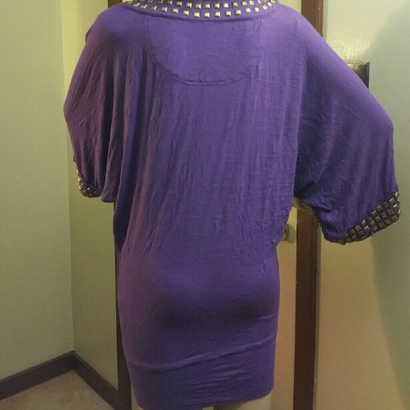 Coogi - Picture 2 of 2